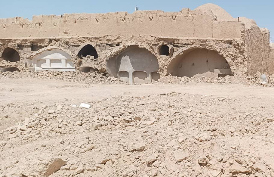 حذف یک خانه دیگر در ابرکوه به جای مرمت و بهسازی آن