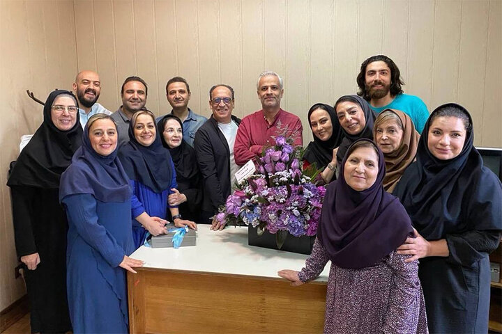 عشق هنرمندان دوبله کیفیت را بالا برده است/ قدردانی از مدیر دوبلاژ عشق هنرمندان دوبله کیفیت را بالا برده است/ قدردانی از مدیر دوبلاژ