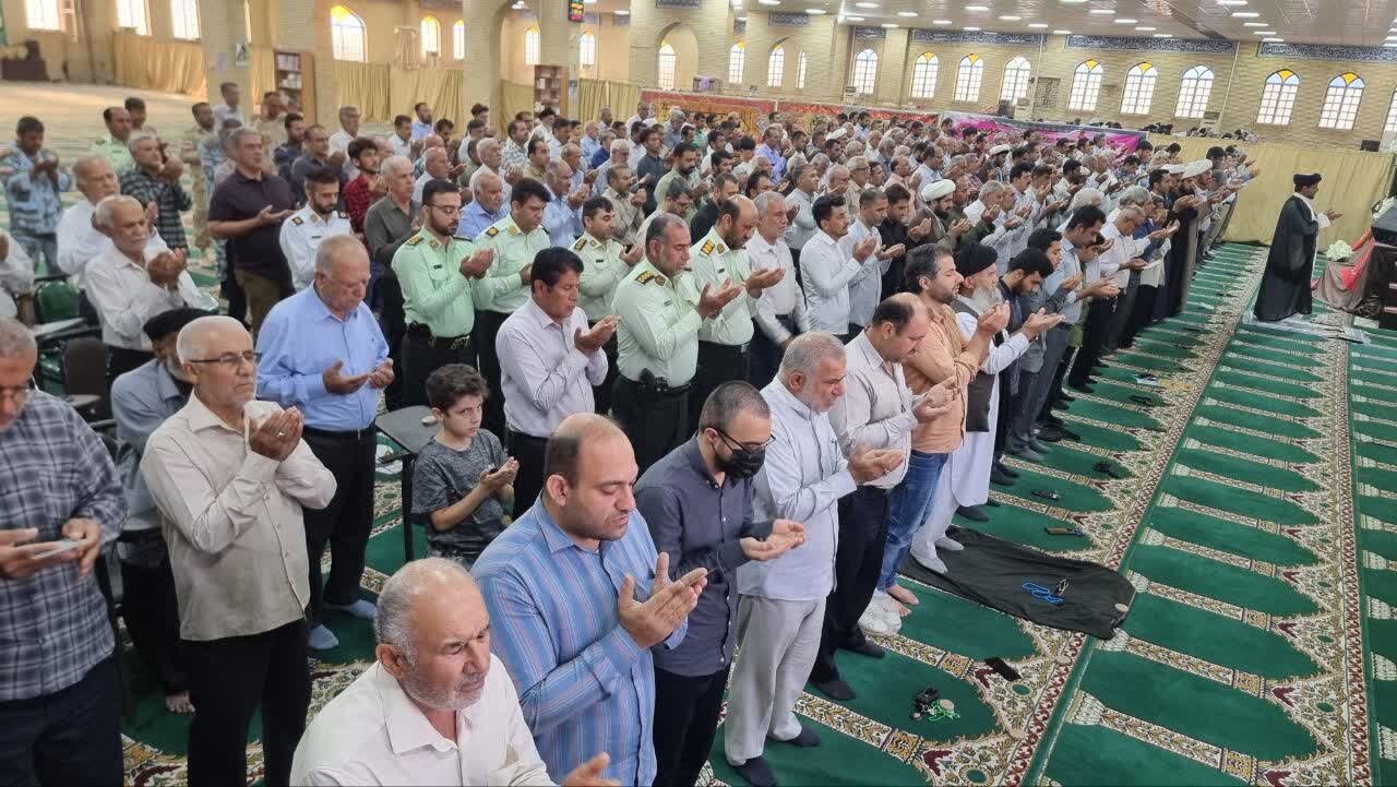 اقامه نماز عید سعید قربان در گناوه