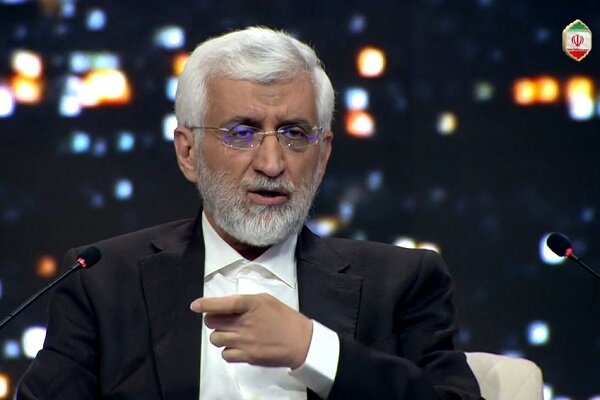 ایرانی صدارتی الیکشن، امیدواروں کے درمیان نیشنل ٹی وی پر پہلا مباحثہ، اقتصادی مسائل اولین ترجیح