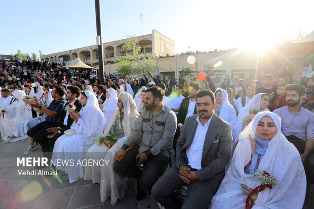 جشن ازدواج 110 زوج زنجانی