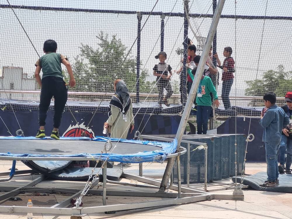 اجرای برنامه متنوع تفریحی و آموزشی ویژه کودکان کار