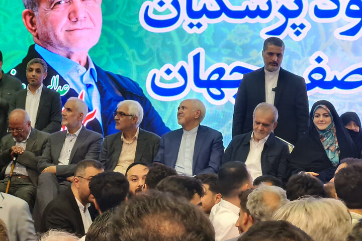 مراسم استقبال از پزشکیان در اصفهان آغاز شد