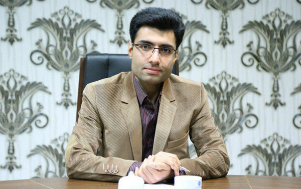 مناظره اقتصادی جذاب و شفاف نبود/تنها سه نفر با آمادگی حضور داشتند