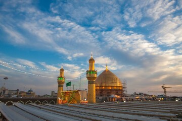 خرم دلی که مجمع سودای حیدرست، امیرالمؤمنین در شعر ابن یمین