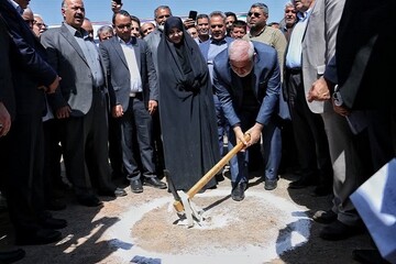 عملیات احداث کارخانه کنسانتره آهن کوهبنان آغاز شد