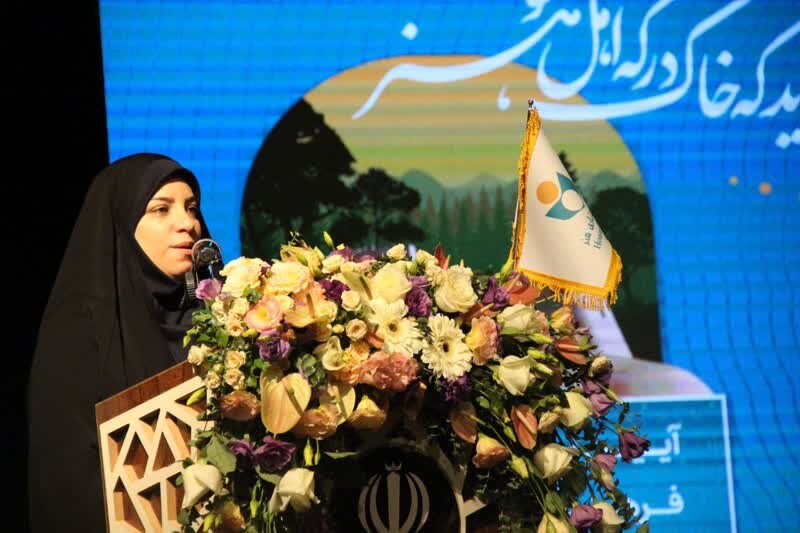 آئین نکوداشت نامداران فرهنگ و هنر لرستان برگزار شد