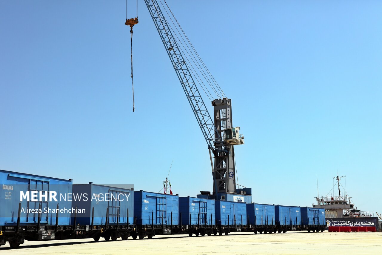 یزد در مسیر تحول ریلی؛ از گره راهبردی تا امضای تفاهم‌نامه ۲.۵ همتی