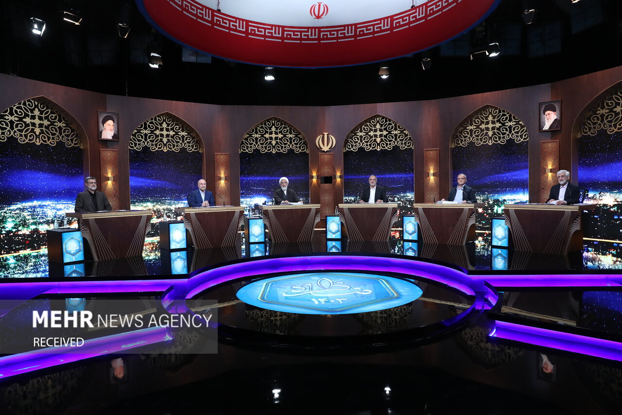 امشب چهارمین مناظره انتخاباتی برگزار می‌شود