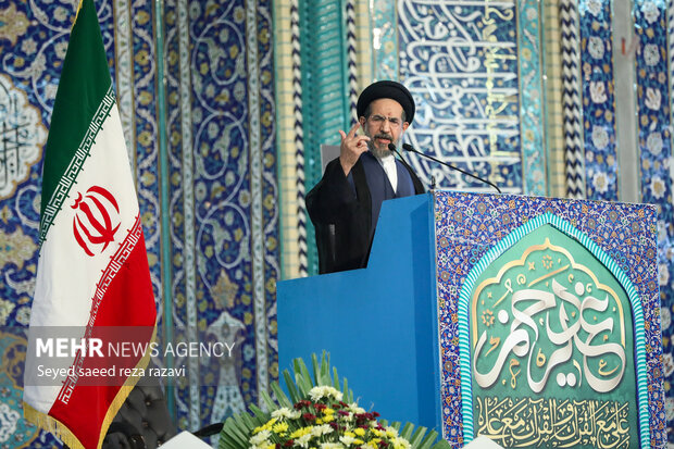 ابوترابیفرد: اگر دینداری از جامعه رخت بربست، امنیت فاصله میگیرد