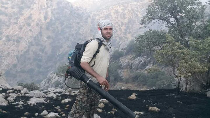 تلاش برای مهار آتشسوزی جنگلهای پلدختر ادامه خواهد داشت