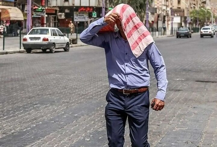تداوم گرما در استان بوشهر/ دمای هوا به ۵۰ درجه میرسد تداوم گرما در استان بوشهر/ دمای هوا به ۵۰ درجه میرسد