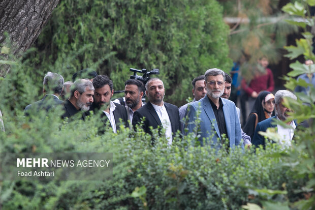 سخنرانی انتخاباتی امیرحسین قاضی‌زاده هاشمی در دانشگاه تهران