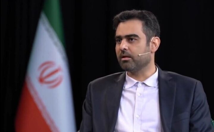 دولت به راههایی غیر از گرانی بنزین توجه کند