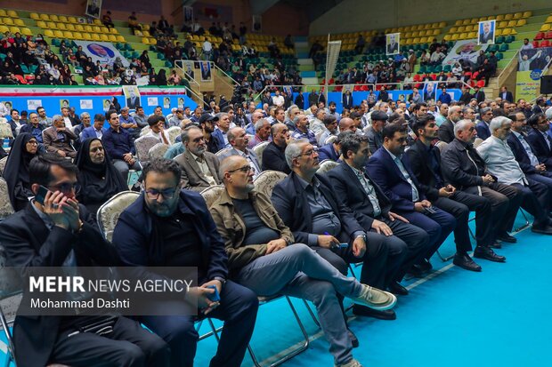 همایش هواداران محمد باقر قالیباف در اردبیل