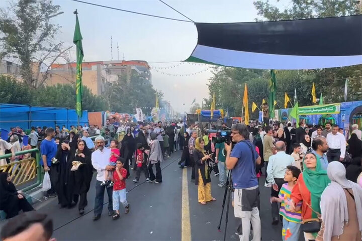 پوشش مهمونی غدیر توسط خبرنگاران خارجی و رسانههای دنیا پوشش مهمونی غدیر توسط خبرنگاران خارجی و رسانههای دنیا