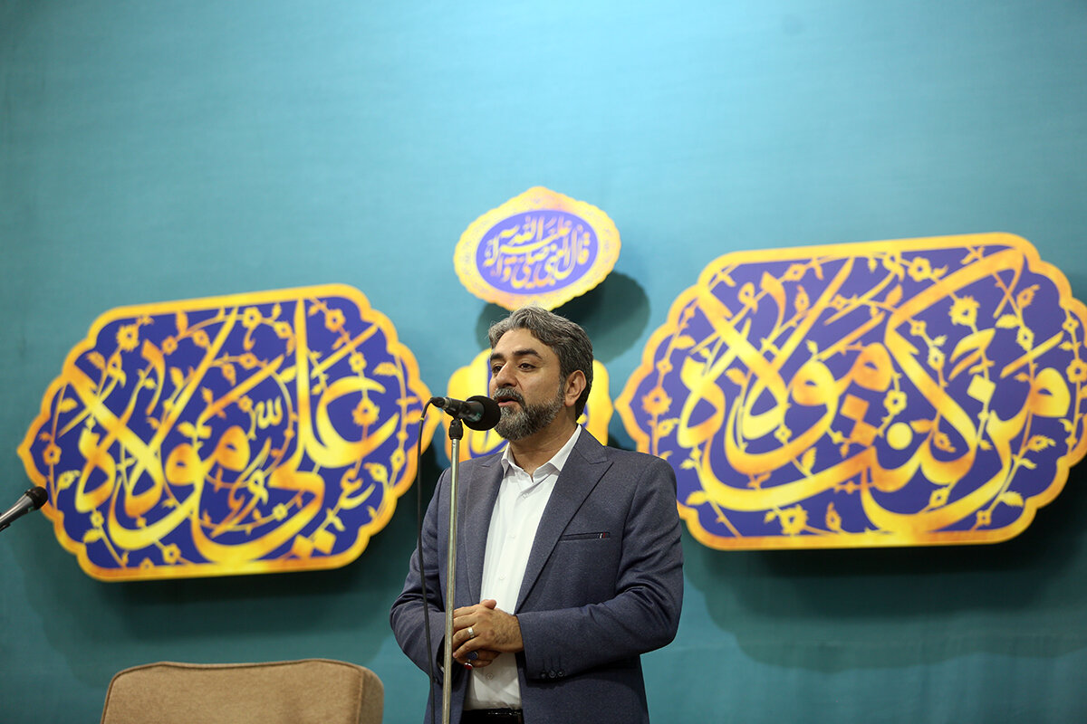 جشن شب عید سعید غدیر در حرم حضرت معصومه(س) برگزار شد+تصاویر