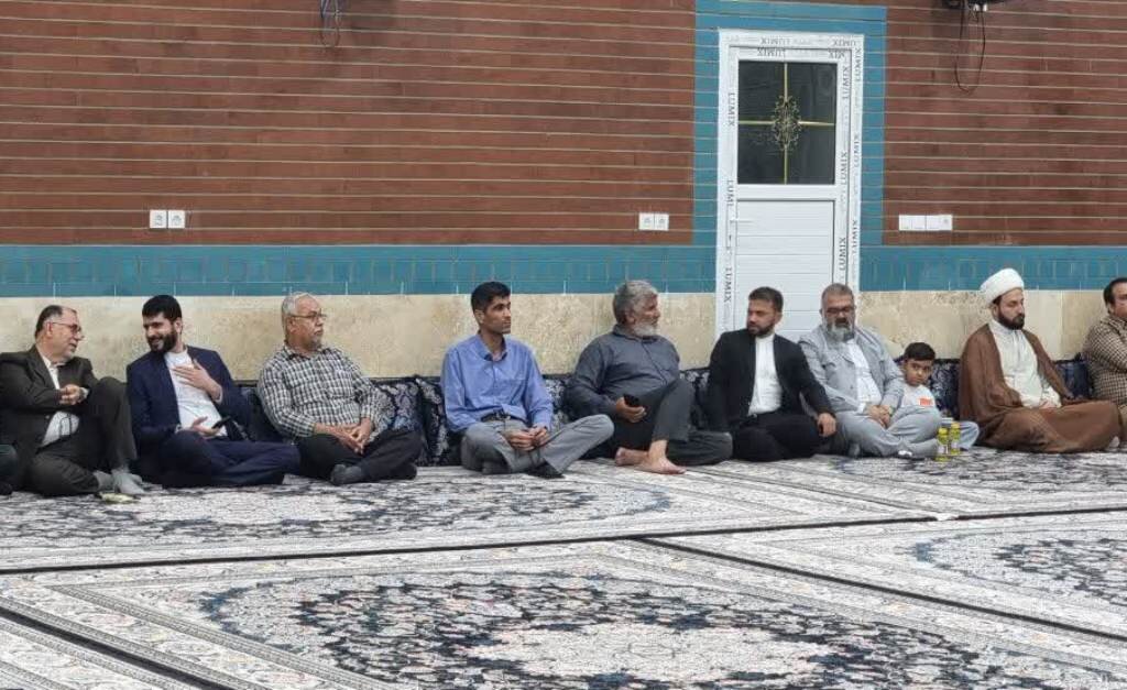 استمرار بعثت در سایه ولایت امیرالمومنین علی (ع) است