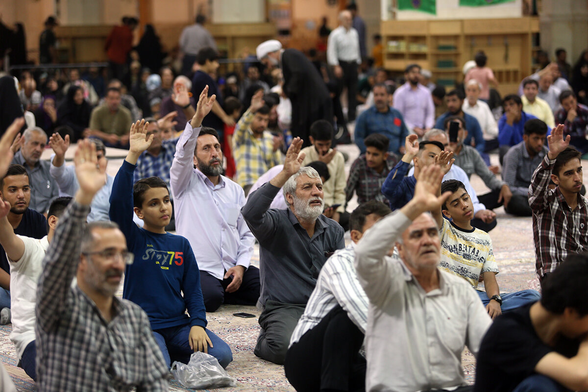 شهر کریمه اهل بیت(ع) غرق در شادی بزرگترین عید شیعیان است