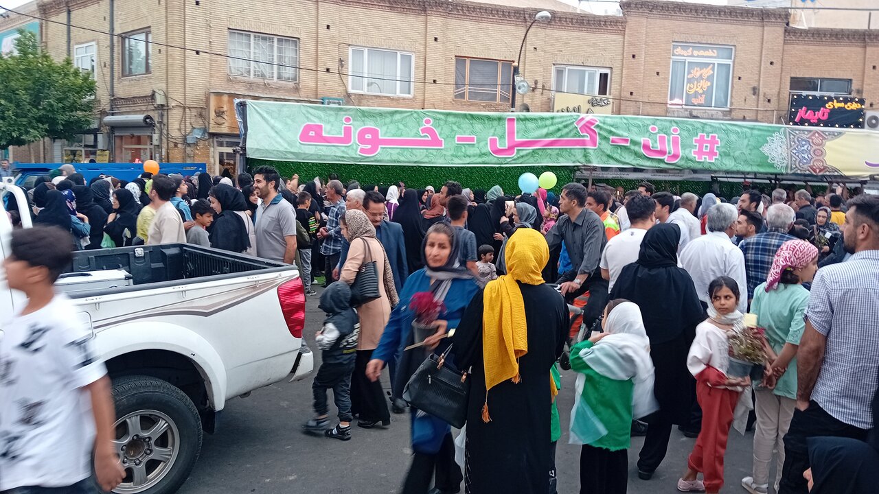 جشن بزرگ مهمونی ۱۰ متری غدیر در زنجان آغاز شد
