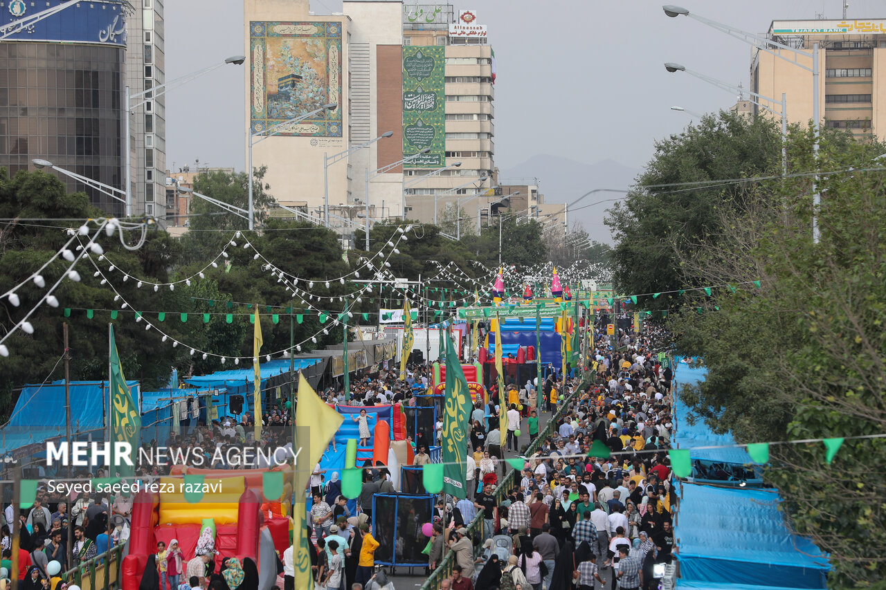 مهمونی کیلومتری احتفالات عيد الغدير في انحاء ايرانغدیر