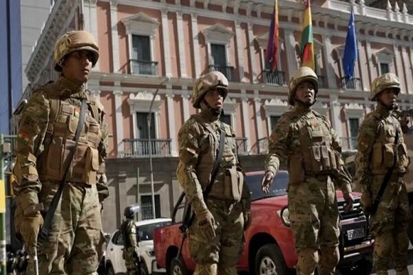 کودتای ارتش در بولیوی/فراخوان مورالس از مردم برای مقابله با کودتا
