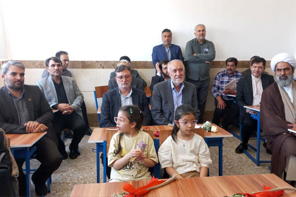 حضور استاندار تهران در ملارد/۲ مدرسه خیرساز افتتاح شد