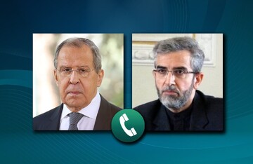 وزير الخارجية الايراني والروسي يناقشان تطورات التعاون الثنائي والقضايا الاقليمية