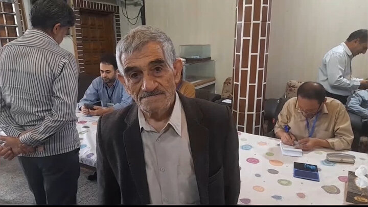 پیرمرد رودسری: رییس جمهور جدید مانند شهید رییسی به مردم خدمت کند