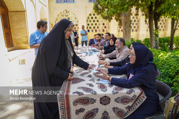 انتخابات چهاردهمین دوره ریاست جمهوری در شیراز