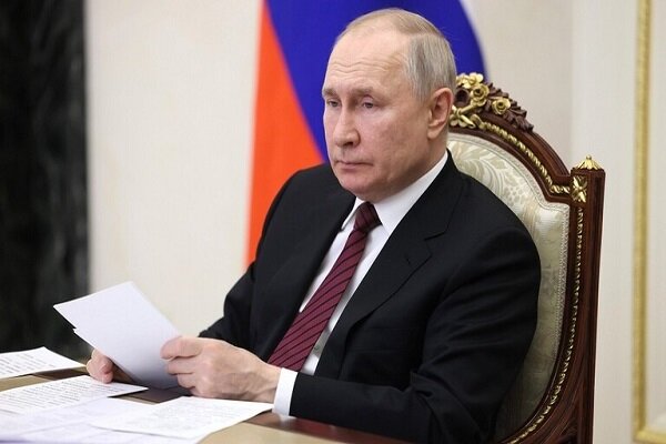بوتين يكشف عن عاملين حاسمين يحددان القدرة التنافسية لروسيا