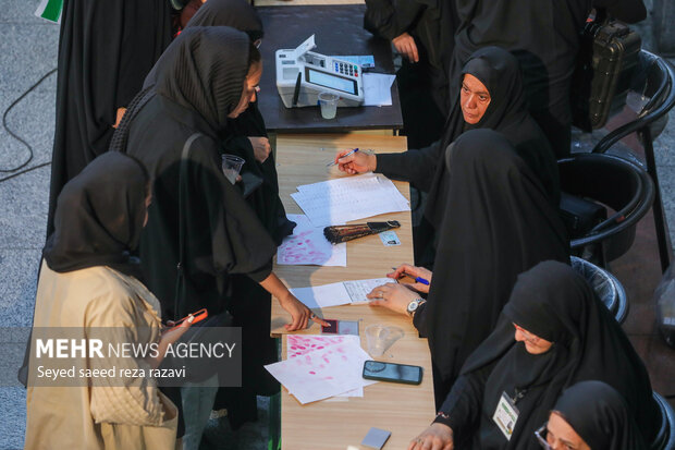 انتخابات چهاردهمین دوره ریاست جمهوری در مسجد الرسول(ص)