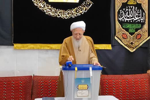 ایران میں صدارتی انتخاب کے لیے ووٹنگ جاری، عوام کی بھرپور شرکت+ ویڈیو، تصاویر