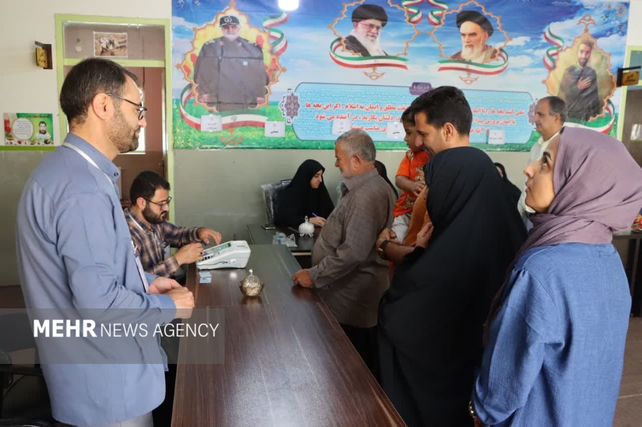 مشارکت خوب بهابادیها در انتخابات در ساعات اولیه رای گیری