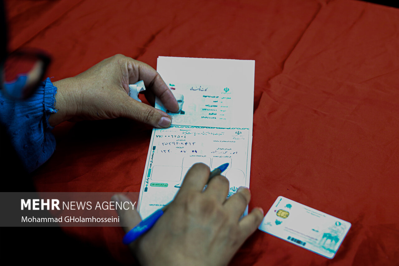 ۸۶ درصد از بوشهری‌ها با «کارت هوشمند ملی» رأی دادند