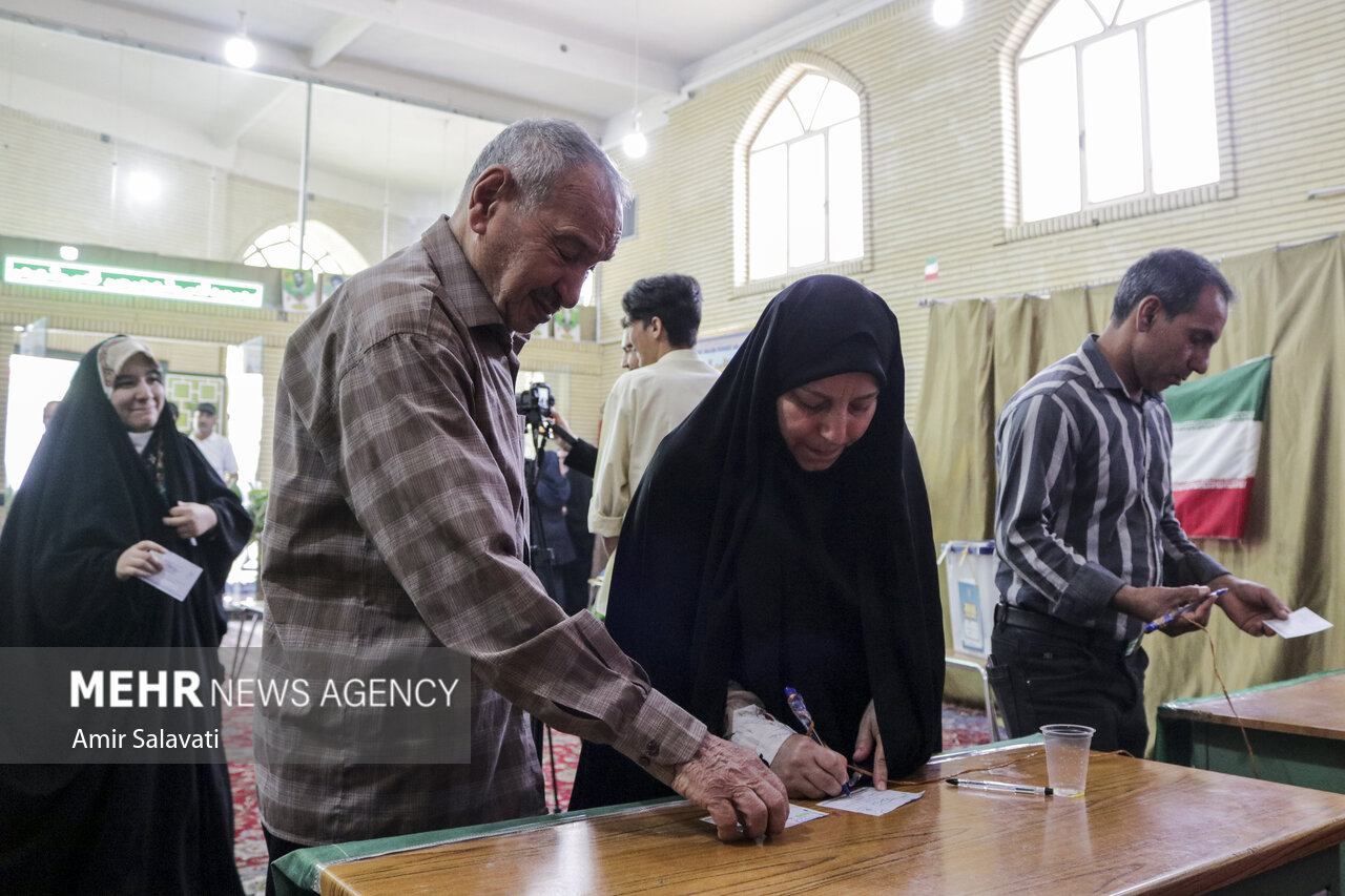 انتخابات بهانهای برای تکرار حماسه در دیار ۳هزار شهید استان سمنان