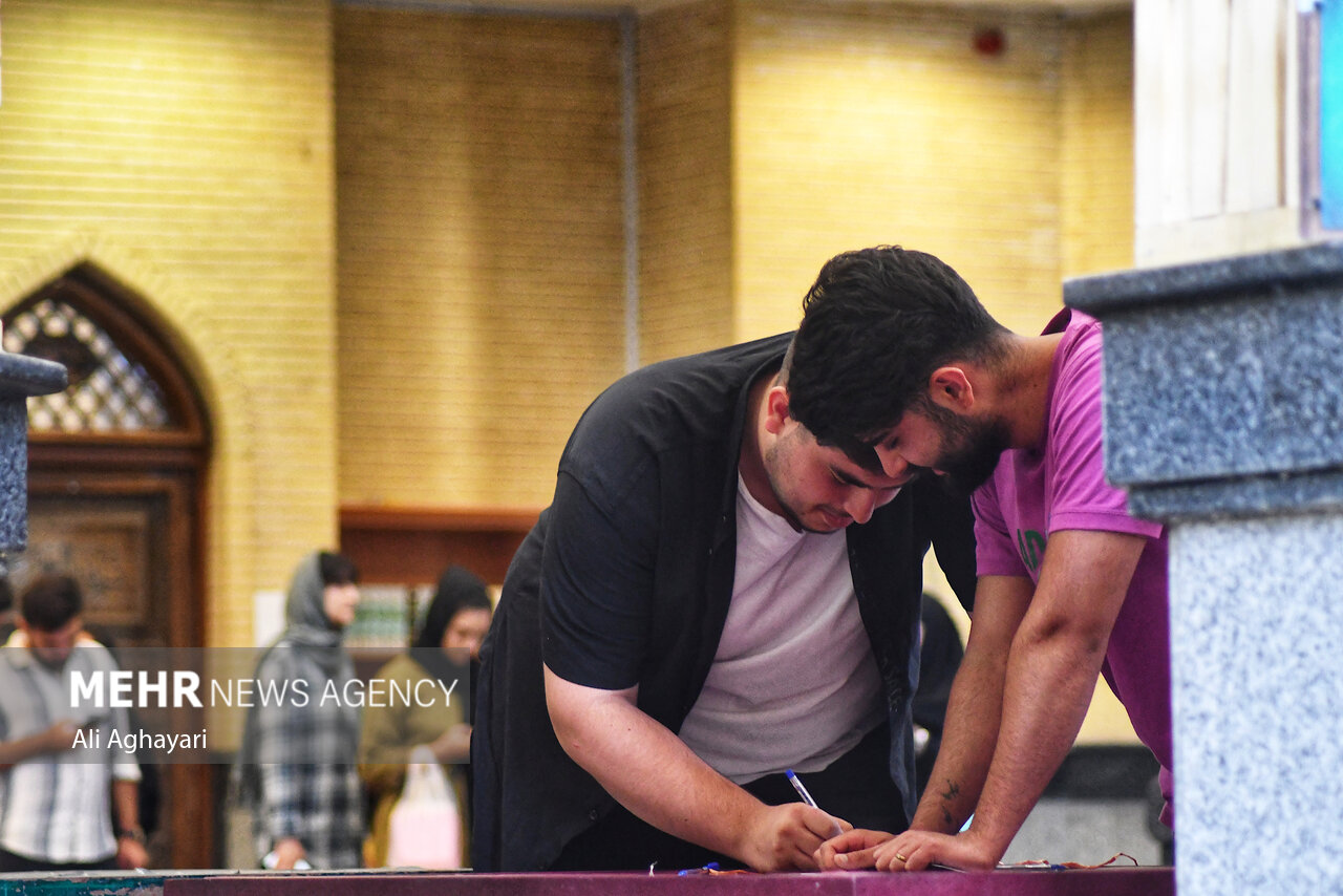 روایت مهر از حماسه حضور آذری ها/مردم سنگ تمام گذاشتند