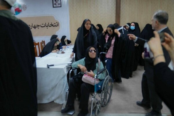 انتخابات ریاست جمهوری در نجف اشرف در حال برگزاری است