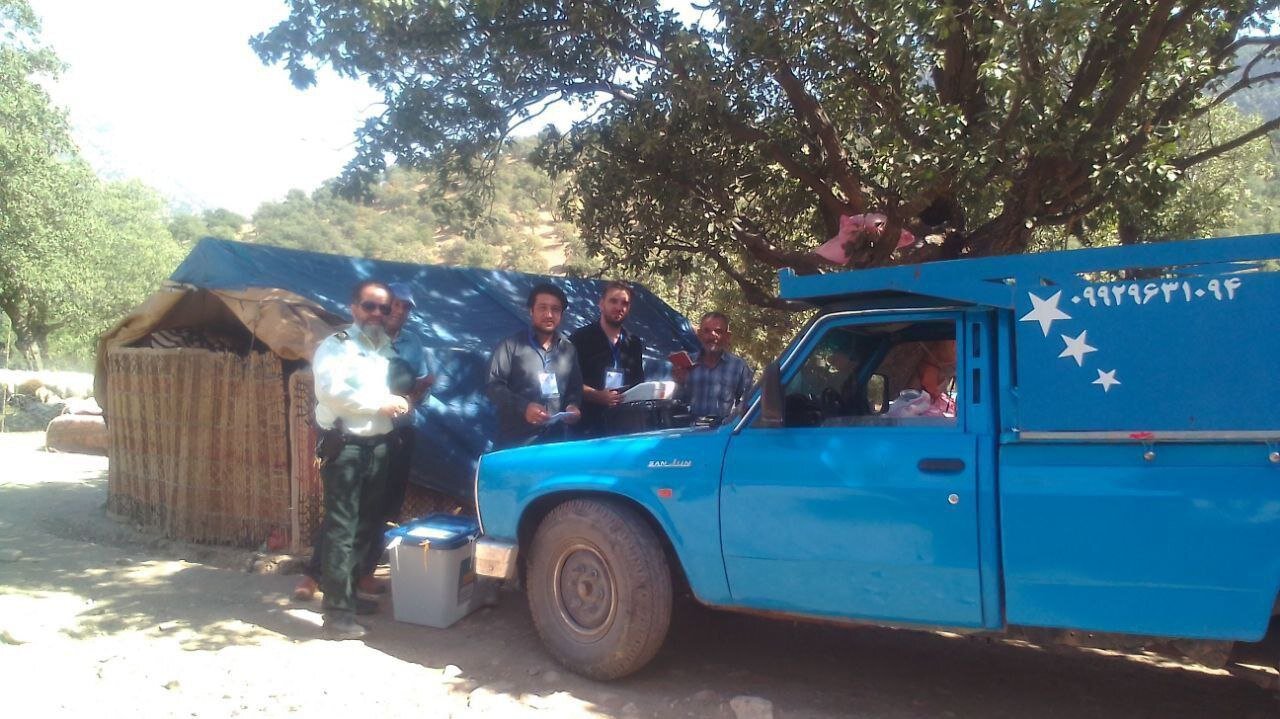 تصاویری از شعب سیار رای گیری در مناطق عشایری استان ایلام
