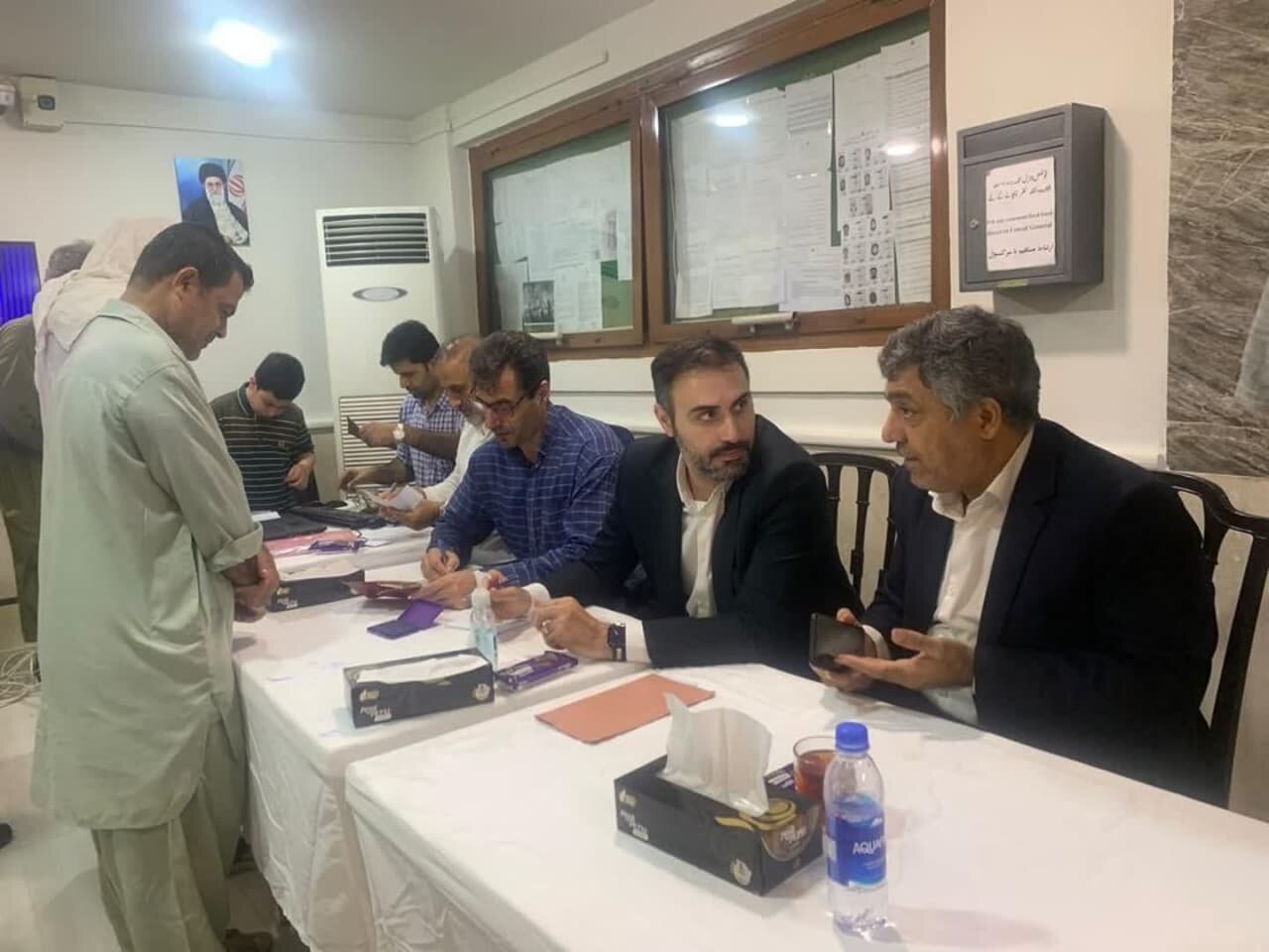 کراچی، بھاری ٹرن آؤٹ اسلامی جمہوری ایران کے بدخواہوں کے منہ پر طمانچہ ہے، ایرانی قونصل جنرل