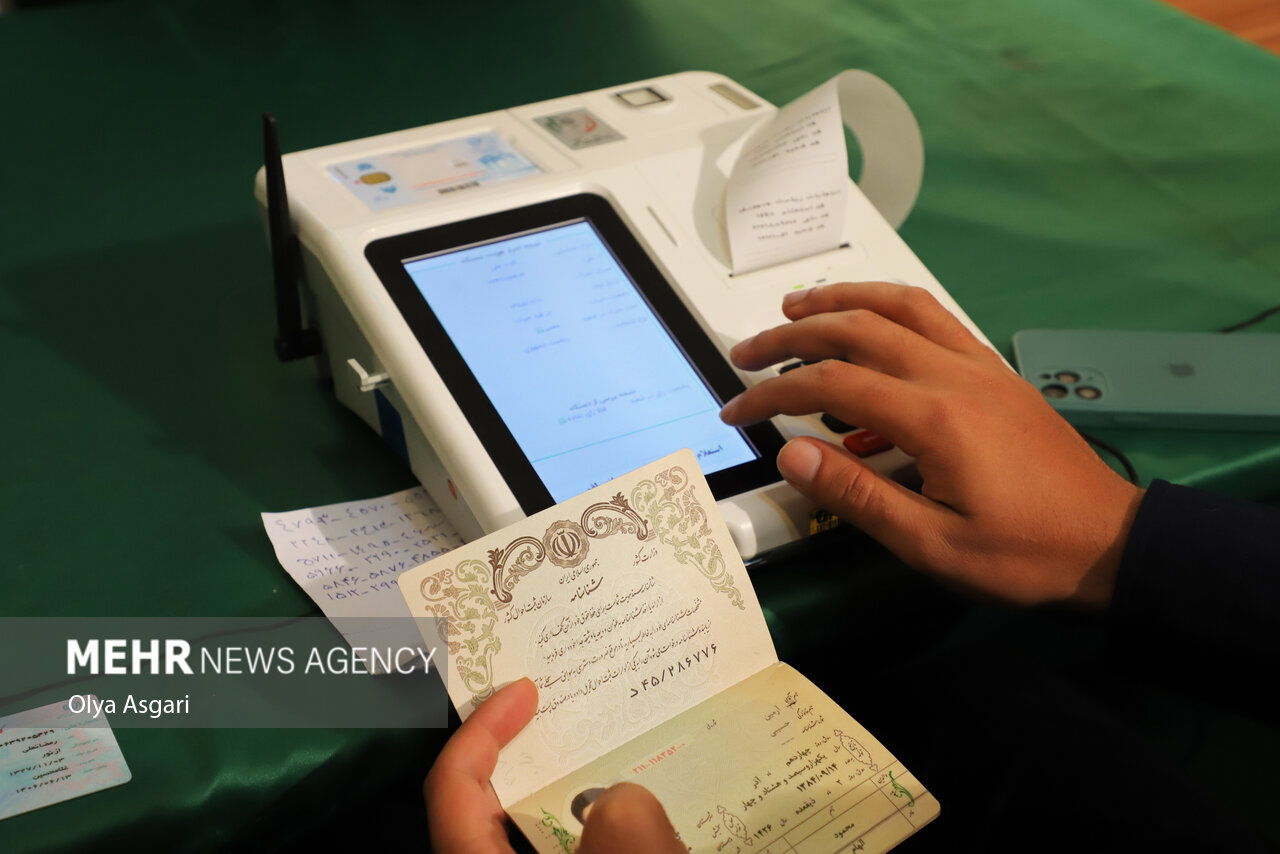 تکرار حماسه گلستانی ها پای صندوق های رأی/ همه خواهند آمد