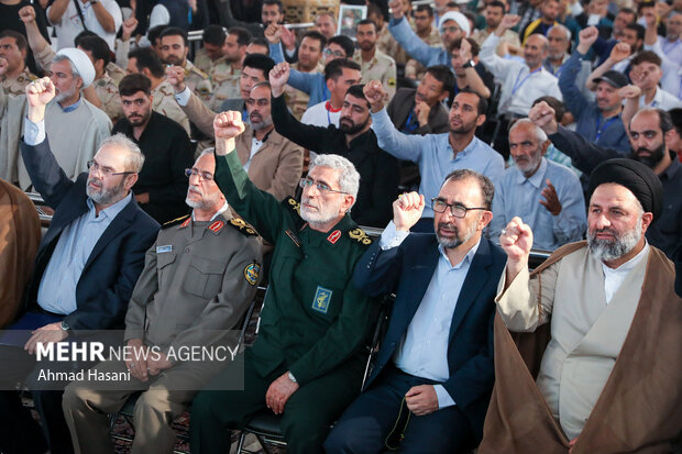 کنگره بین‌المللی شهدای مدافع حرم در جبهه مقاومت در مشهد