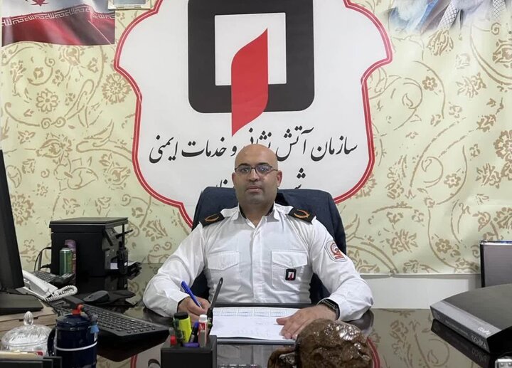 حریق در محوطه تخلیه بار راه آهن سمنان / آتش سوزی مسجد مهار شد