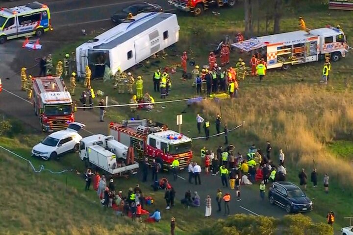 تصادف اتوبوس در استرالیا 3 کشته و چندین زخمی برجای گذاشت