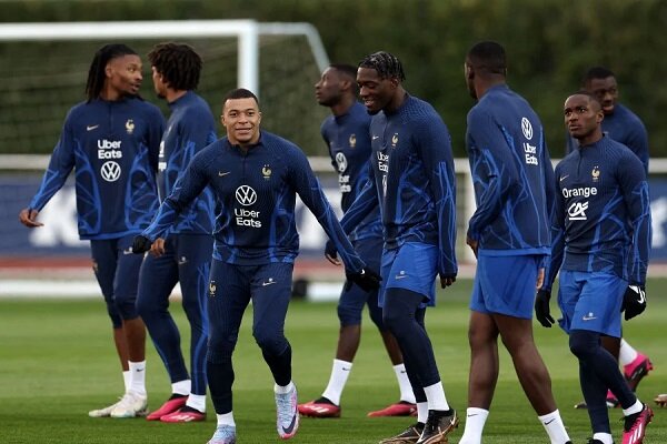 نگرانی بازیکنان تیم ملی فرانسه از قدرت گرفتن راست افراطی