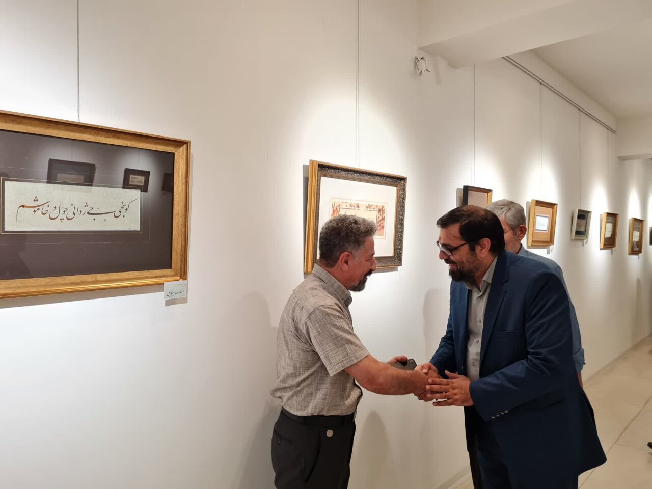 نمایشگاه تخصصی سطر با عنوان «میناگران خط» در سنندج افتتاح شد