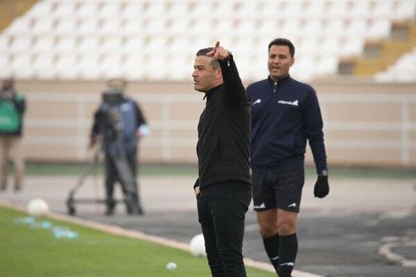 لیگ دسته اول مانند جنگ چریکی است/ تیمها مشکل سختافزاری دارند