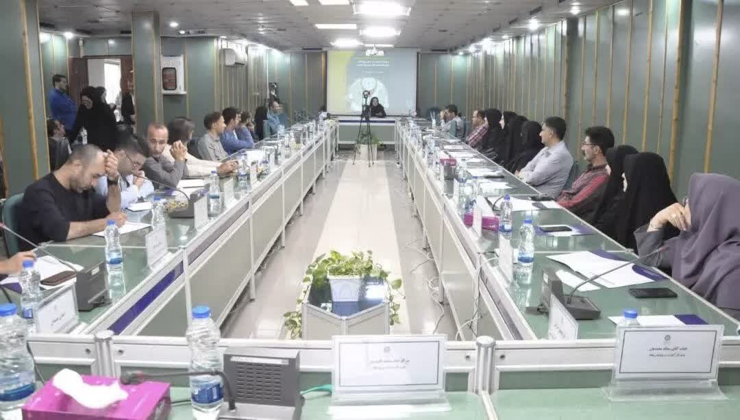 دوره آموزشی کارشناسان آمار و پژوهش نهاد کتابخانه های عمومی کشور