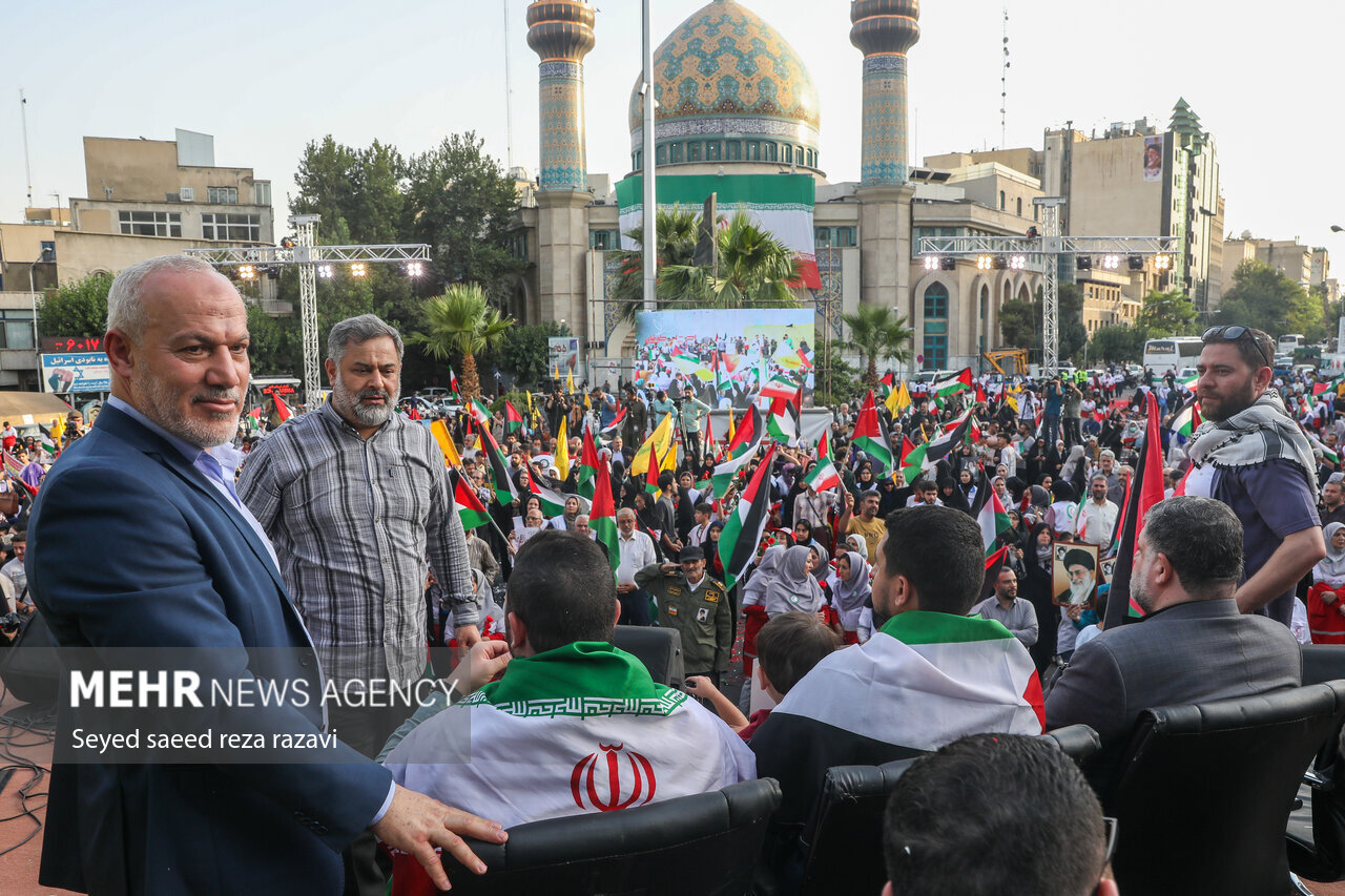 «اصحاب طوفان»؛ آغوش گرم ایرانیان در استقبال از خانواده شهدای غزه