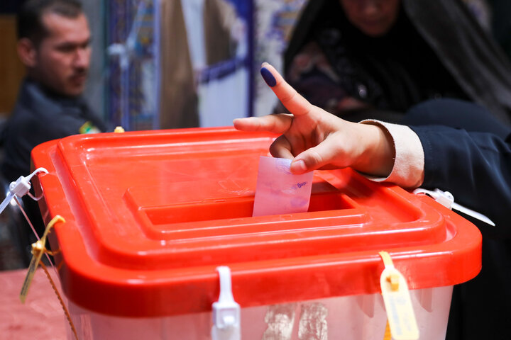 دور دوم انتخابات چهاردهمین دوره ریاست جمهوری در مشهد مقدس